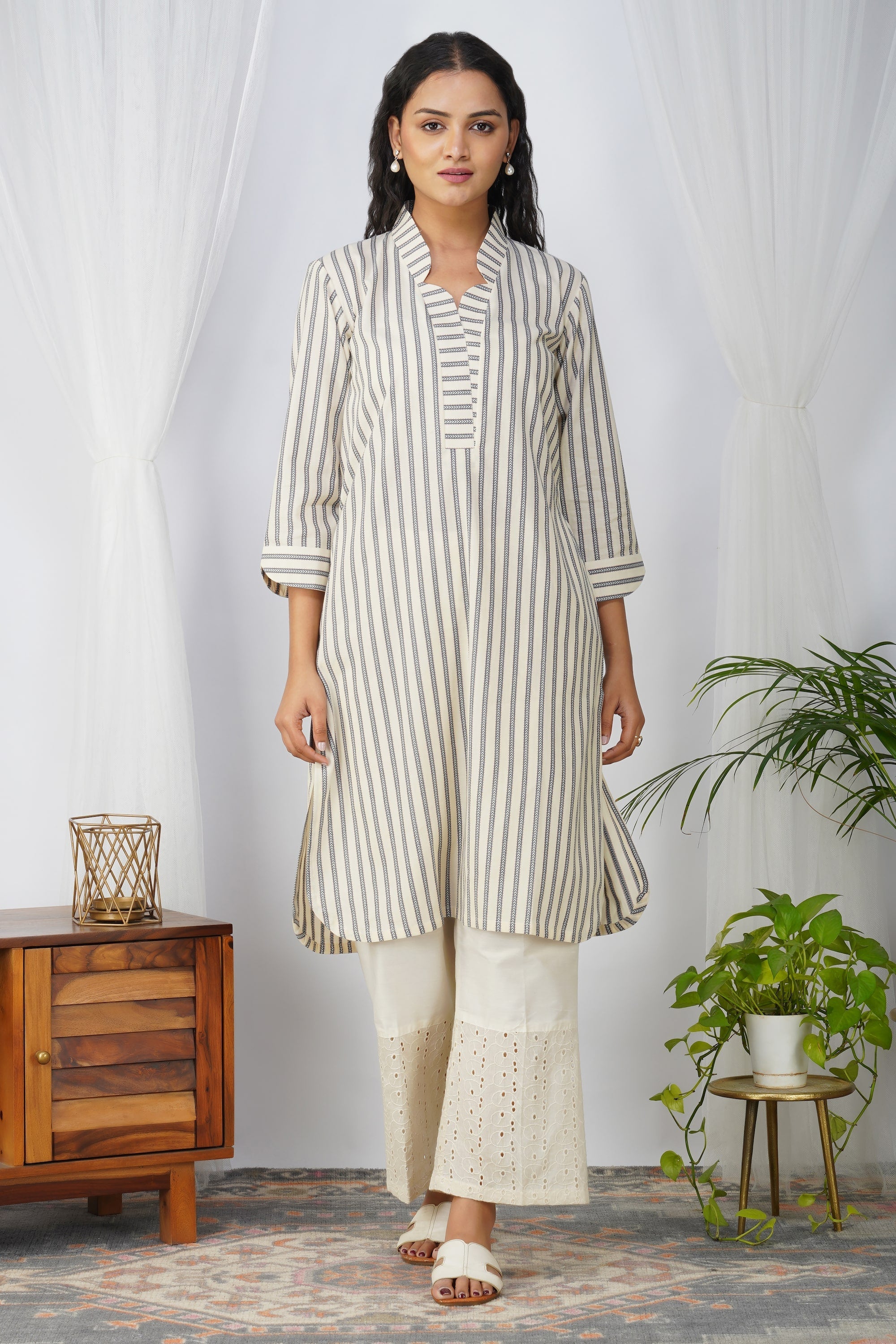 [Available] Magenta & Off-White Kurta