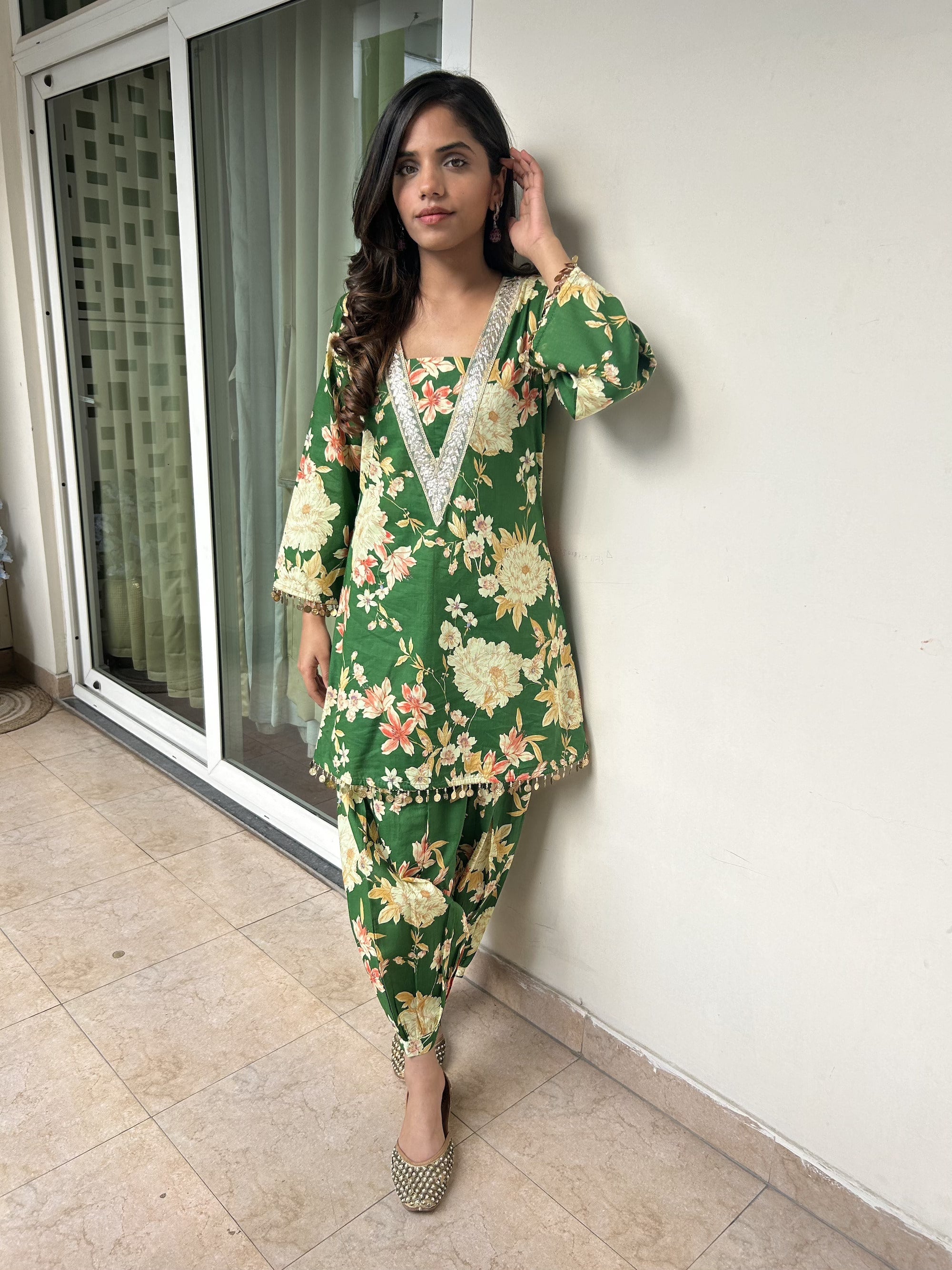 Green Multi Giraffe Short Kurta