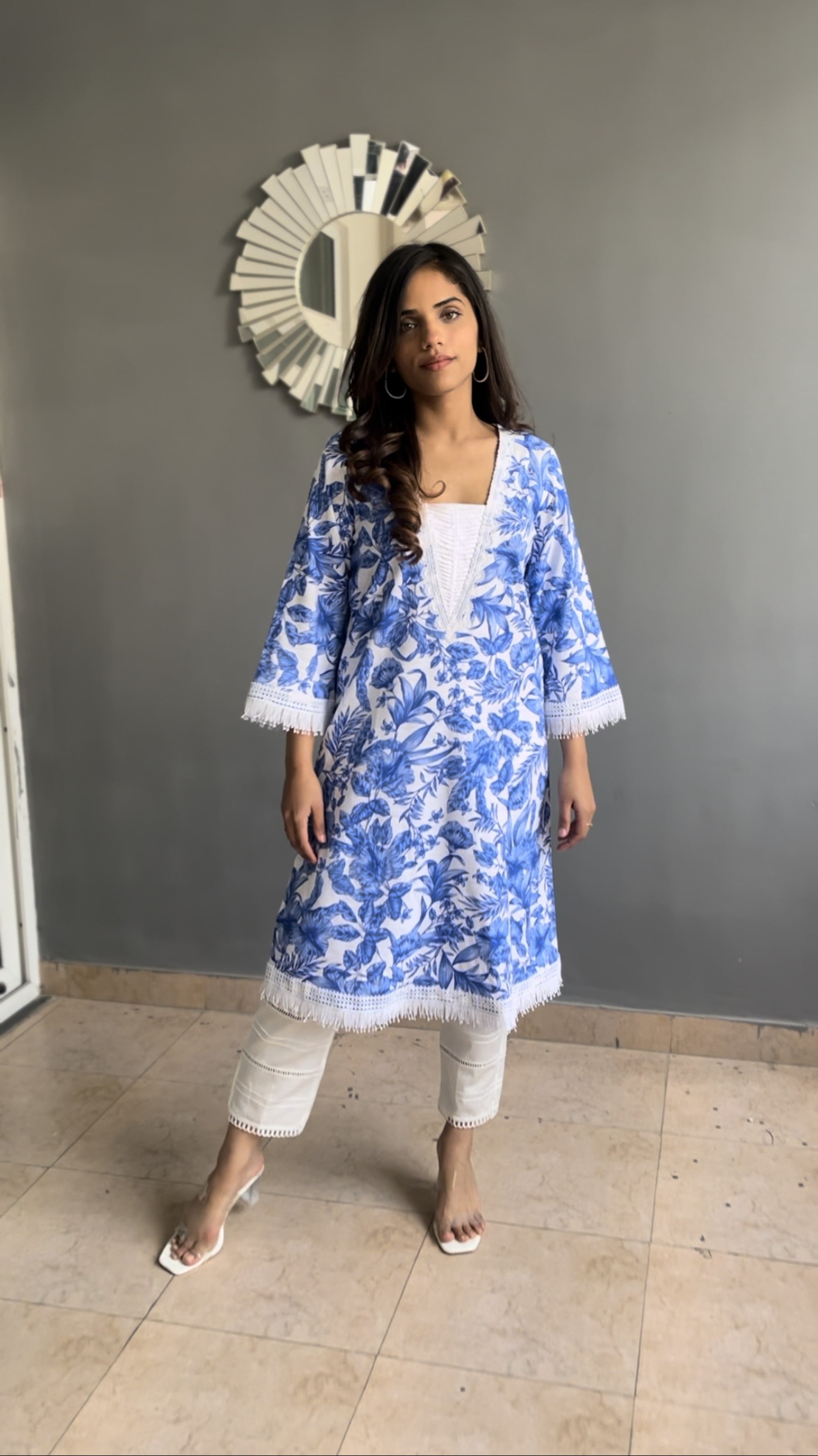 Women Blue & Off-White kurta Set