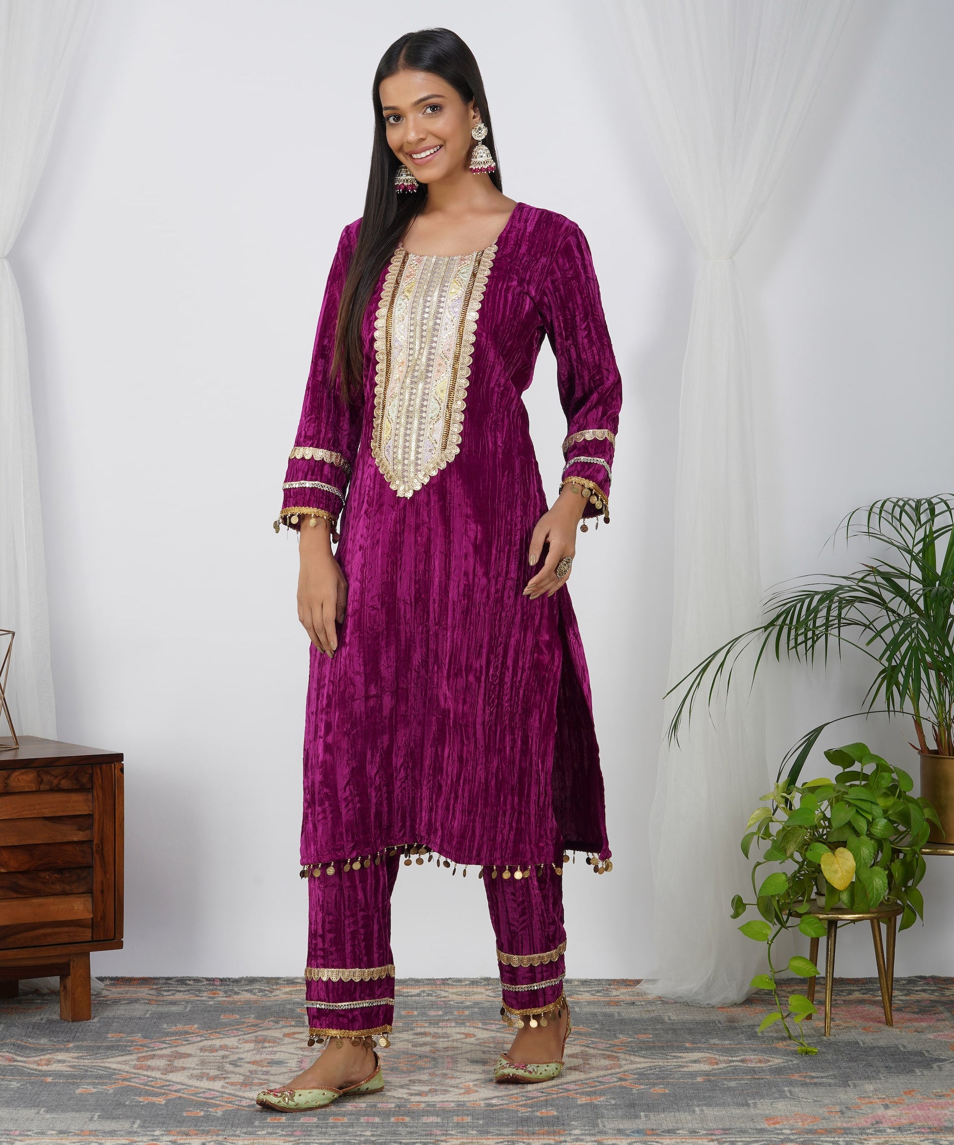 Jamuni Crushed Velvet Suit Set with Shaded Dupatta