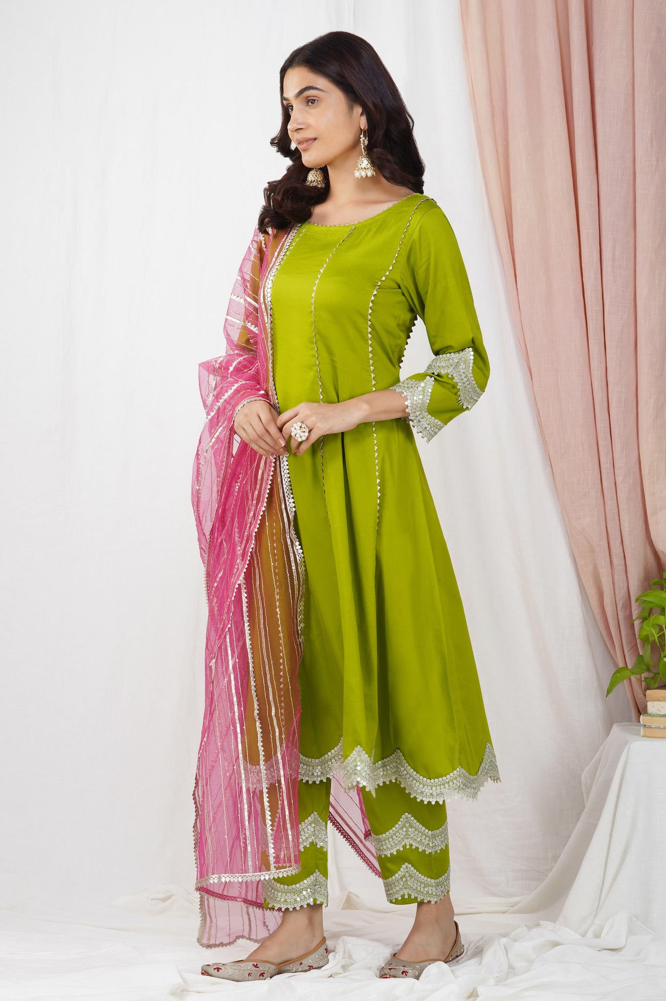 Olive Green Scalloped Princess Cut Suit With Straight Pants & Gota Panelled Dupatta