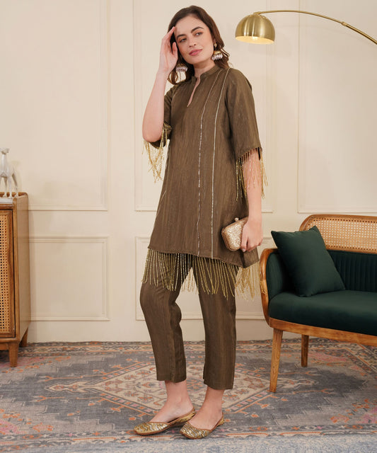 Brown Crushed Silk Tassle cord set